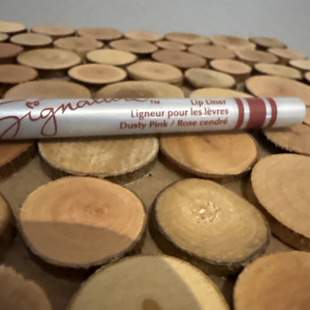 *DUSTY PINK* NEW Mary Kay SIGNATURE LIP LINER Discontinued 3040 No Box